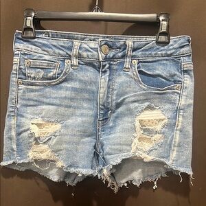 American Eagle Outfitters Light Blue Distressed Jean Shorts w/Frayed Hem, Size 6